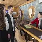 شاليه With Sauna And Natural Pool Neukirchen am Großvenediger