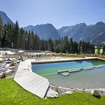 شاليه With Sauna And Natural Pool Neukirchen am Großvenediger