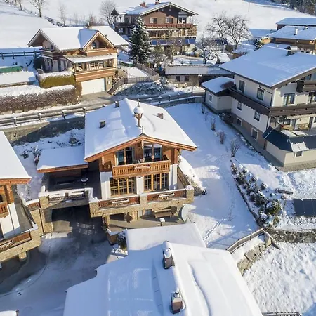 With Sauna And Natural Pool *