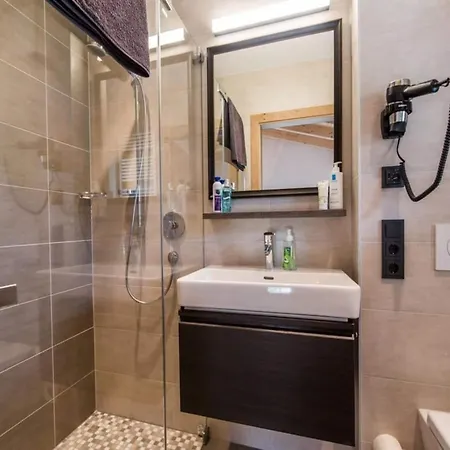 With Sauna And Natural Pool Neukirchen am Großvenediger