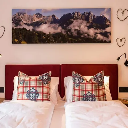 With Sauna And Natural Pool Chalet *