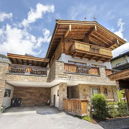 With Sauna And Natural Pool *